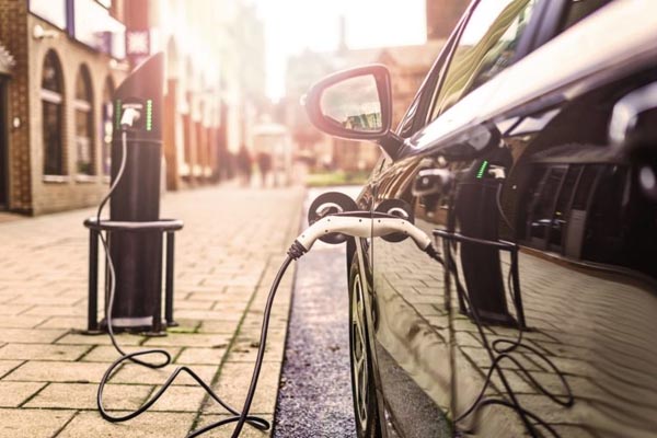 Do Current Events Strengthen the Case for Electric Cars?